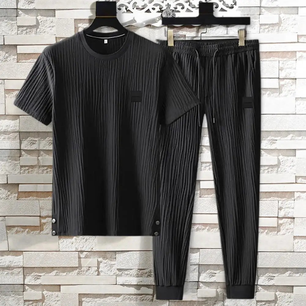 Pleated Comfort Set with Style